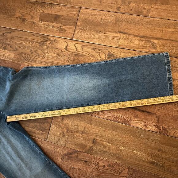 NWT Vintage St. John Sport by Marie Gray Straight Leg Jeans Faded Denim-Size 8 - Picture 6 of 16